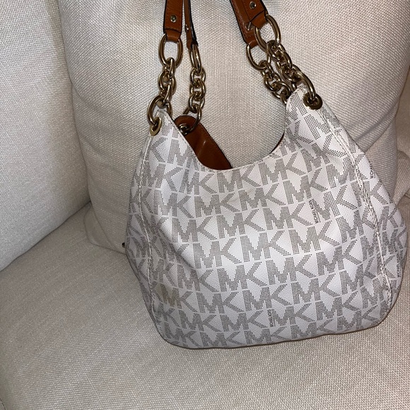 Michael Kors Cream and Brown Shoulder Bag USED!!!! In great condition!!!! - Picture 4 of 8